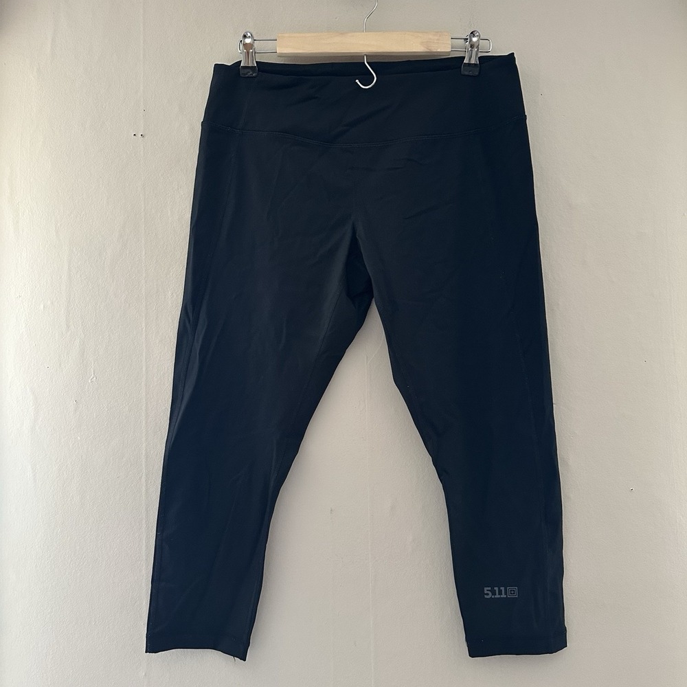 511 Tactical Womens Cropped Leggings Size L Black Active Altheisure Workout